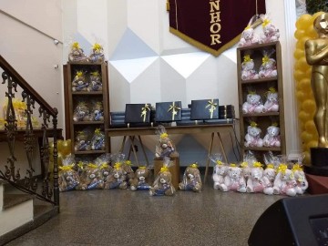 1985-472020661972656452815613984765516264505344n.jpg 1985-472020661972656452815613984765516264505344n.jpg